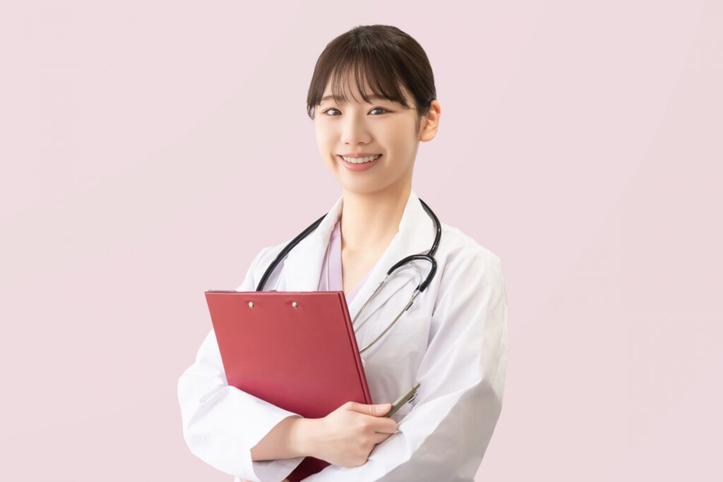 女医